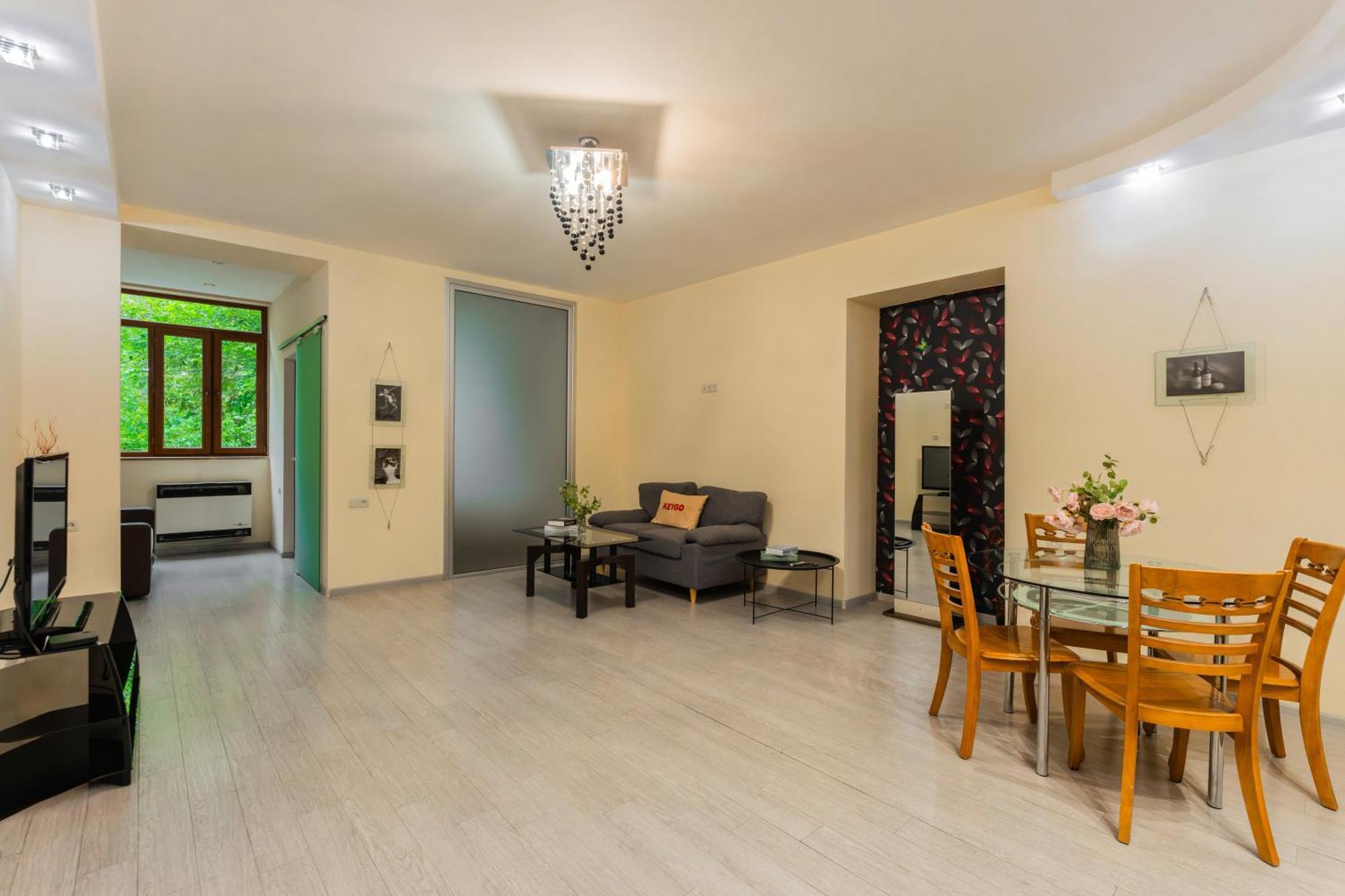 יירבאן 1Br Apt Near Opera Self-Enter By Keygo 25 מראה חיצוני תמונה
